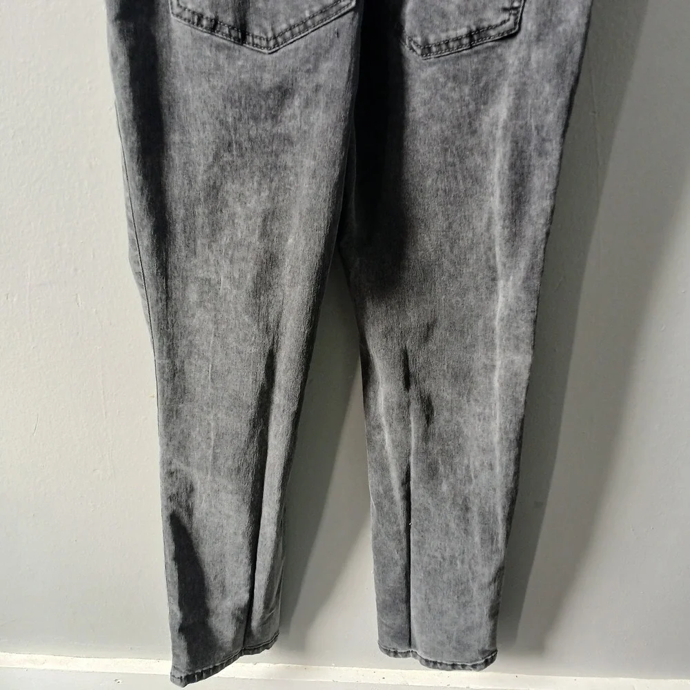 Free People important please
